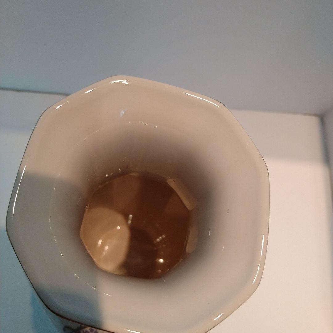 LIBERTY リバティ　アールヌーヴォー風 陶器花瓶