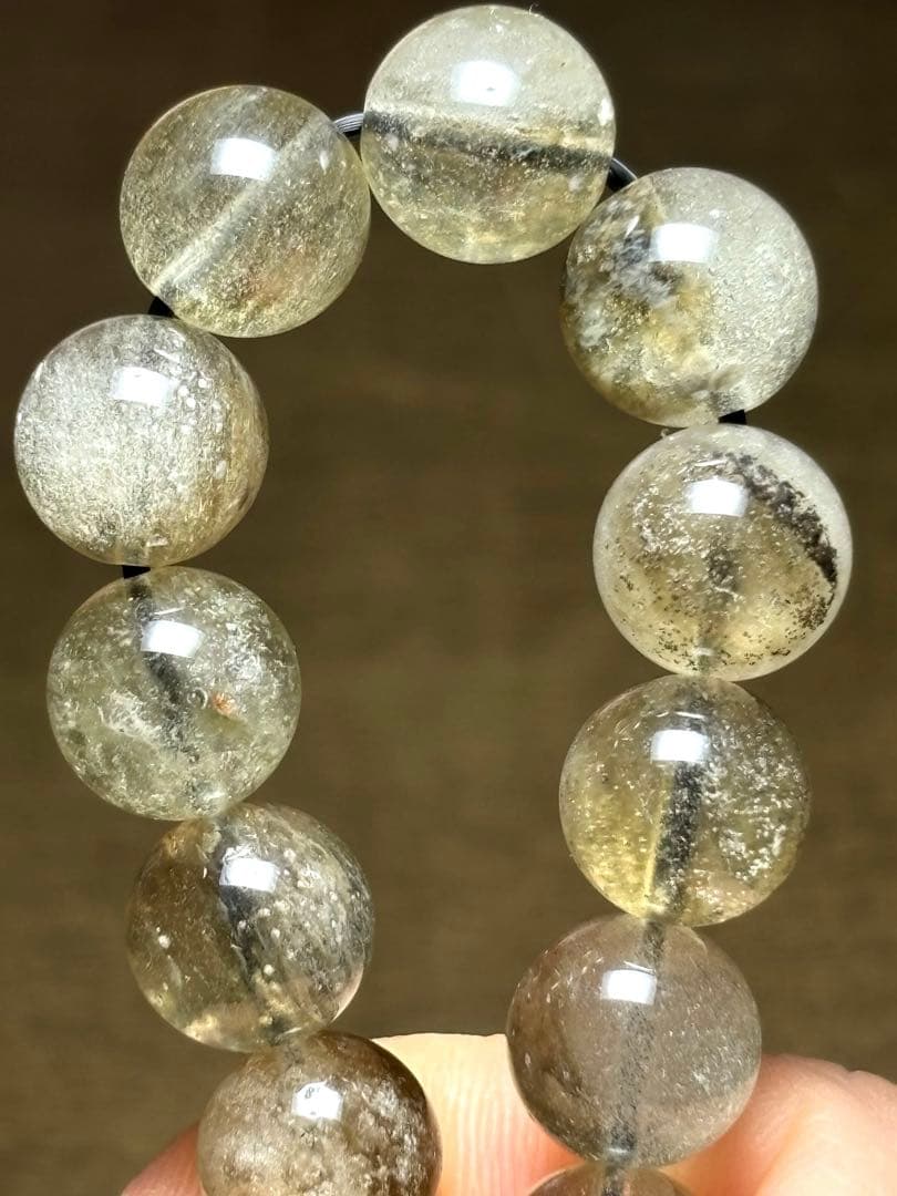 ブラックリビアンブレスレット9.5㎜（新品未使用）クリストバライト入り高品質現品