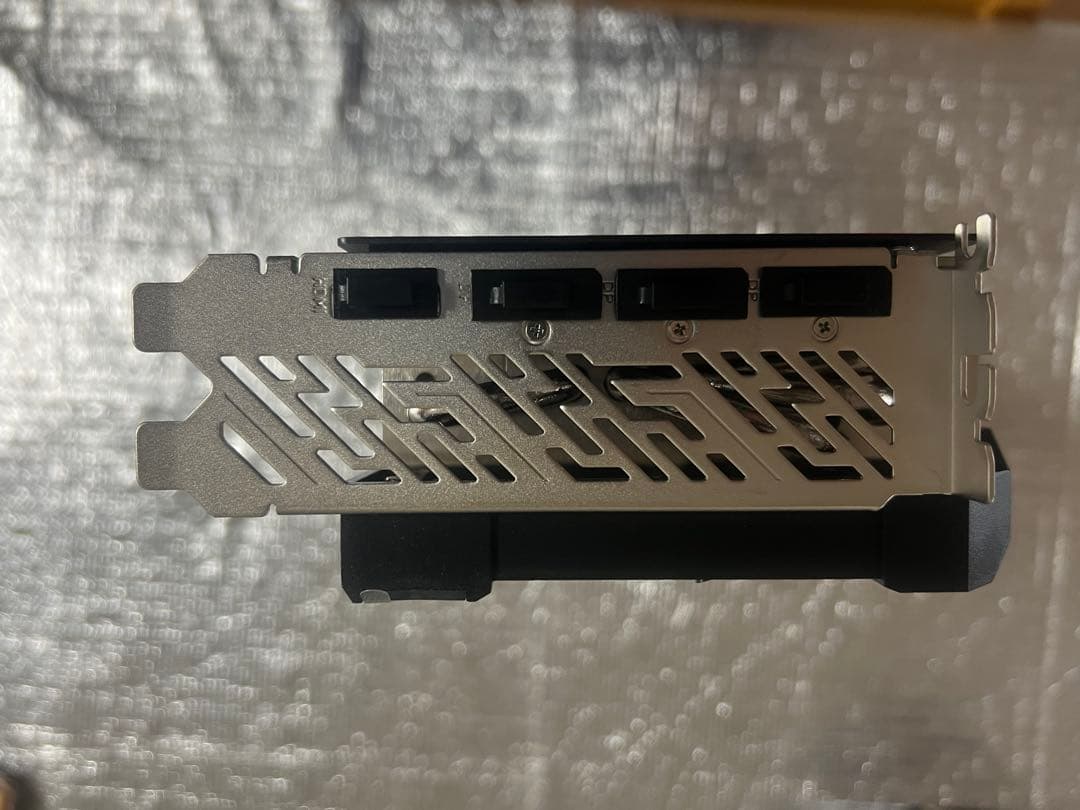 グラフィックボード・グラボ・ビデオカード ASRock AMD Radeon RX 9070 XT Challenger