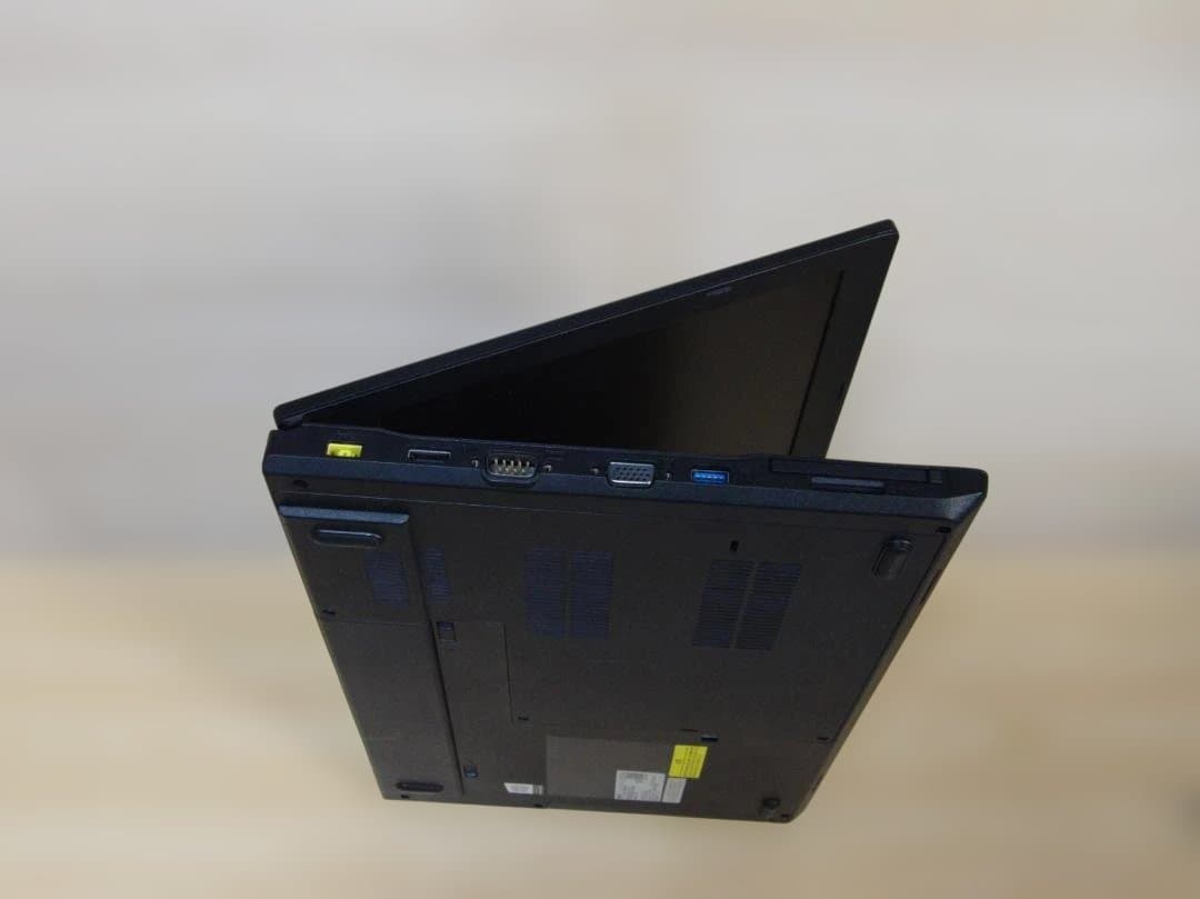 ノートPC NEC VKT16X-3 i5-8250U, 8GB