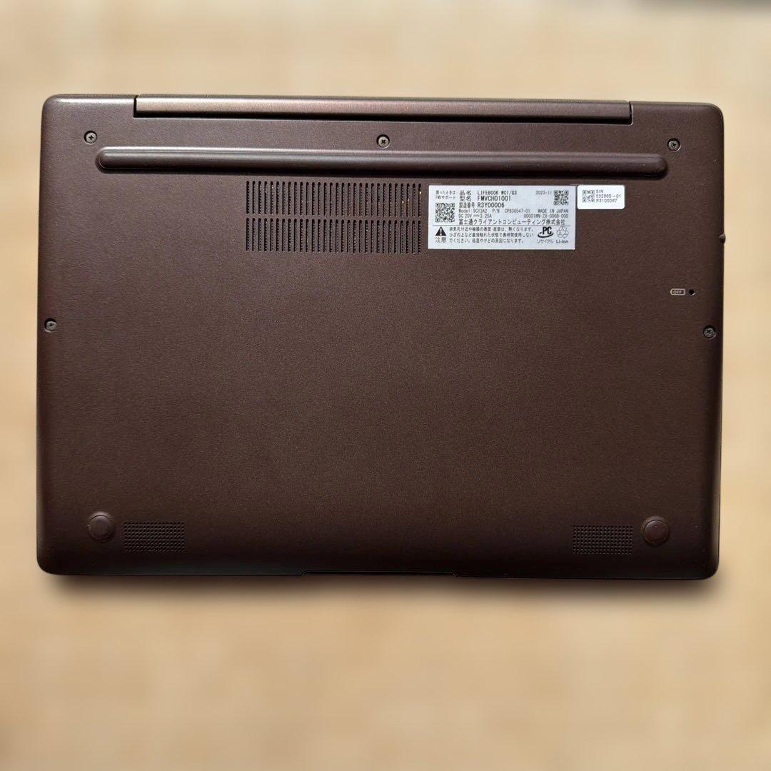 美品！LIFEBOOK i7-1260P 16GB 1TB NVMe 13.3型