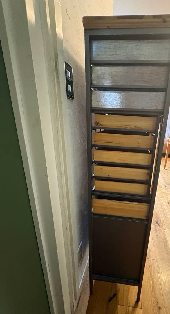 KARE カレ アート ファクトリー 木製キャビネット　ビンテージスタイル