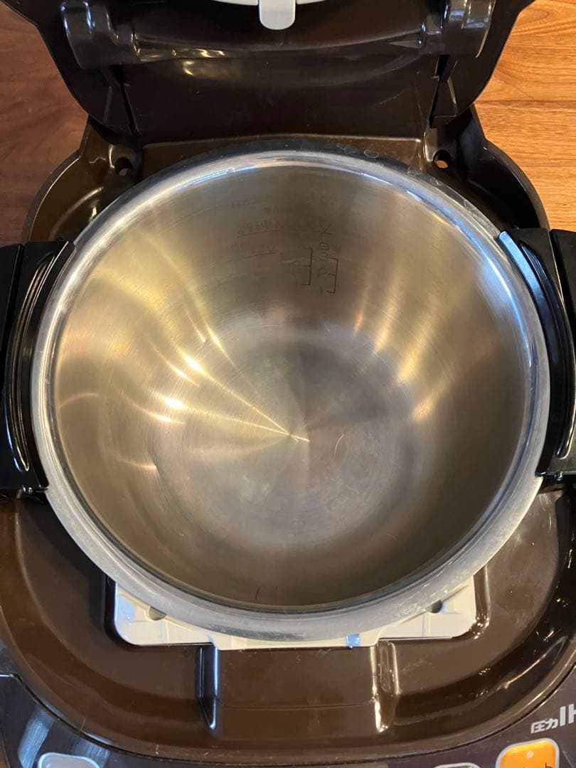 Zojirushi EL-MA30 電気圧力鍋　使用回数10回未満