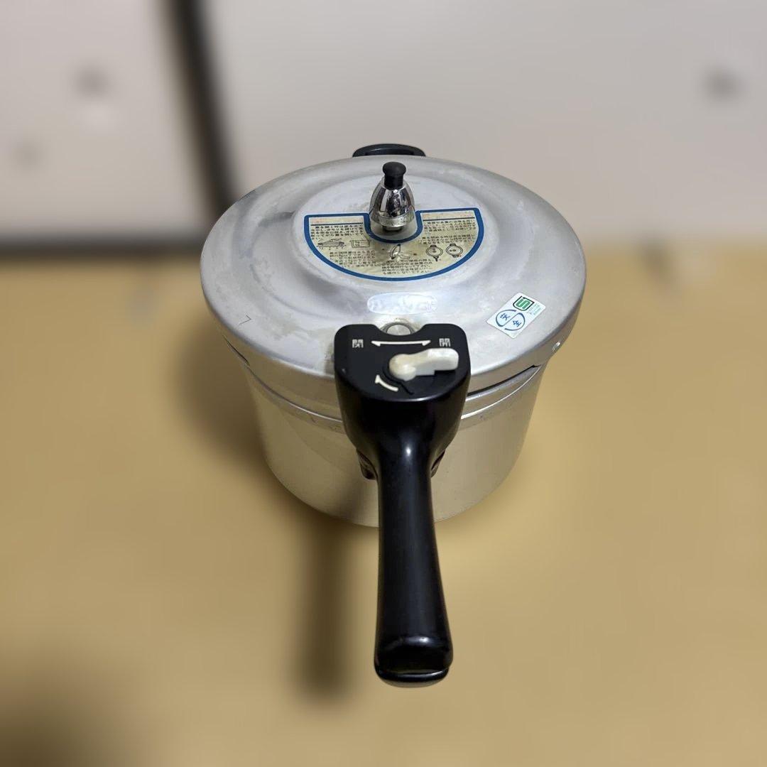 圧力鍋 coop 5.5L