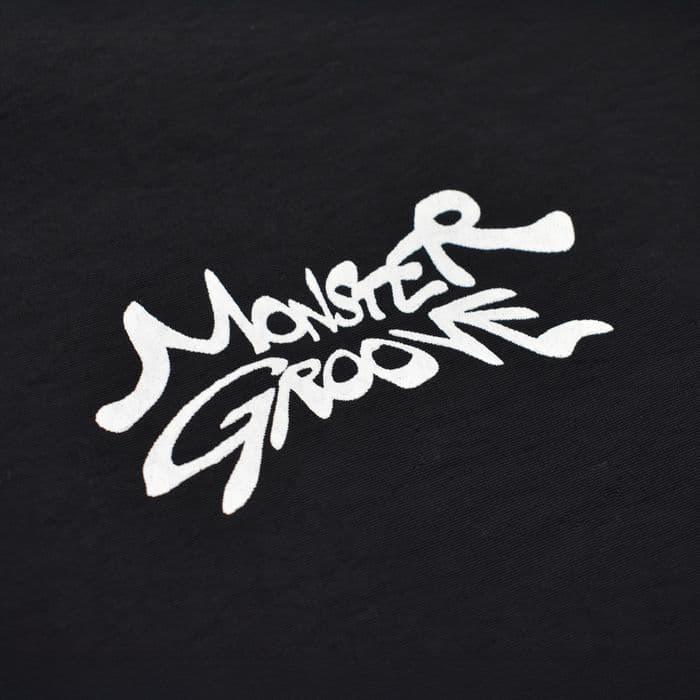 【Mサイズ】MONSTER GROOVE ナイロンジャケット 日向坂46