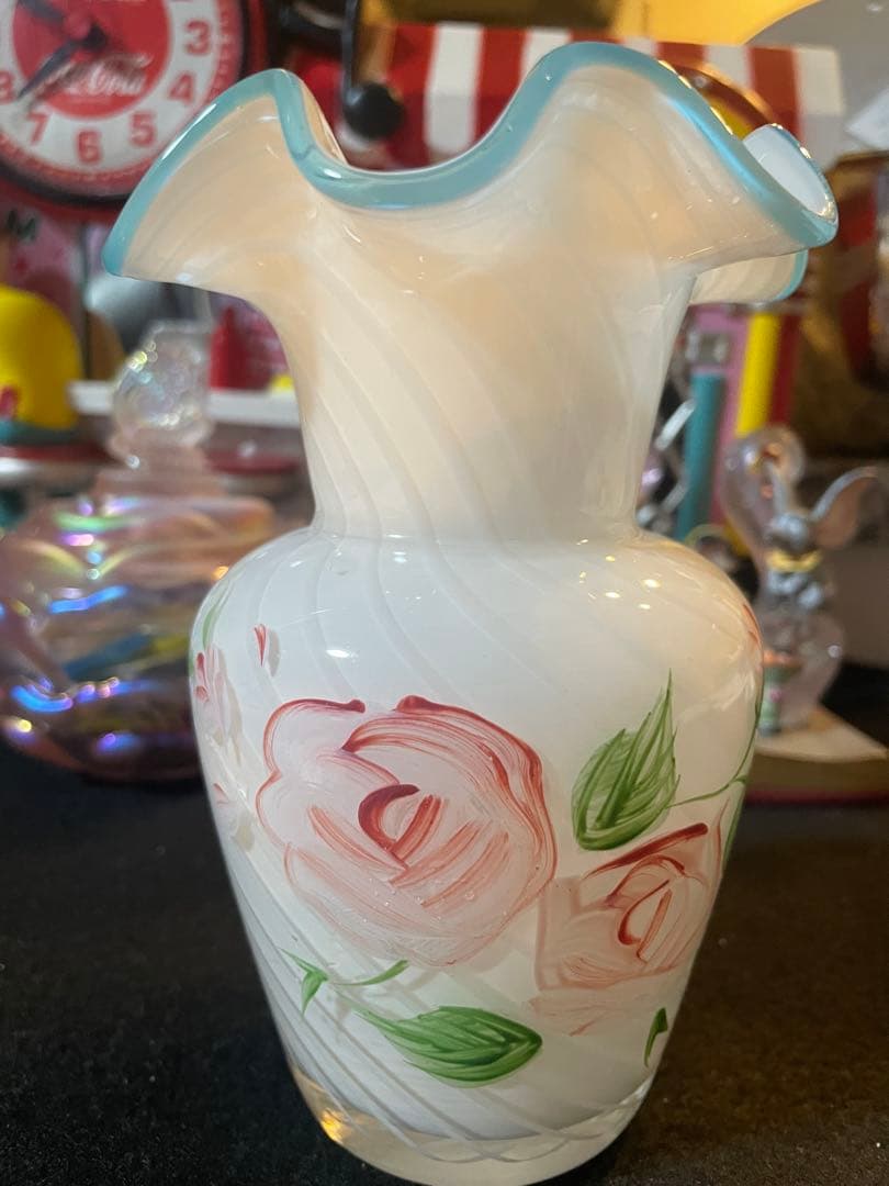 ヴィンテージ　フェントン　オパールセント　ラッフル　フラワーベース