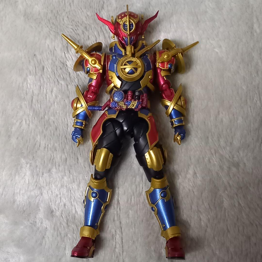 S.H.フィギュアーツ 仮面ライダーエボル フェース1.2.3.セット