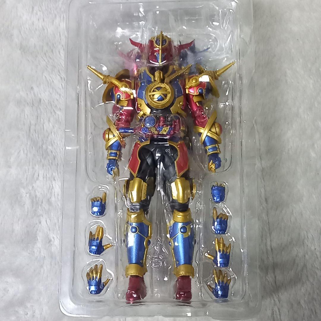 S.H.フィギュアーツ 仮面ライダーエボル フェース1.2.3.セット
