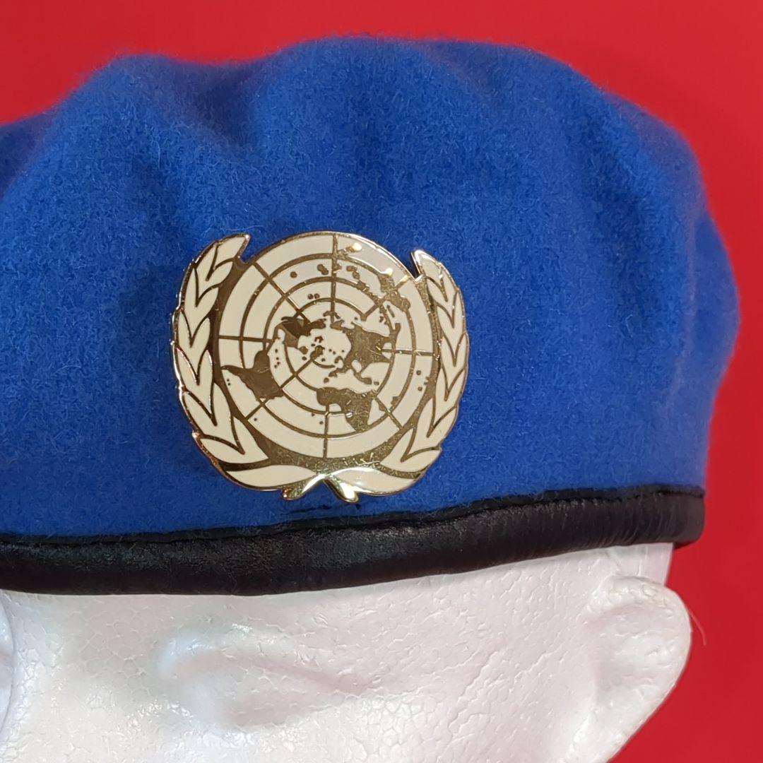 イギリス軍UN ベレー帽 & クラバット