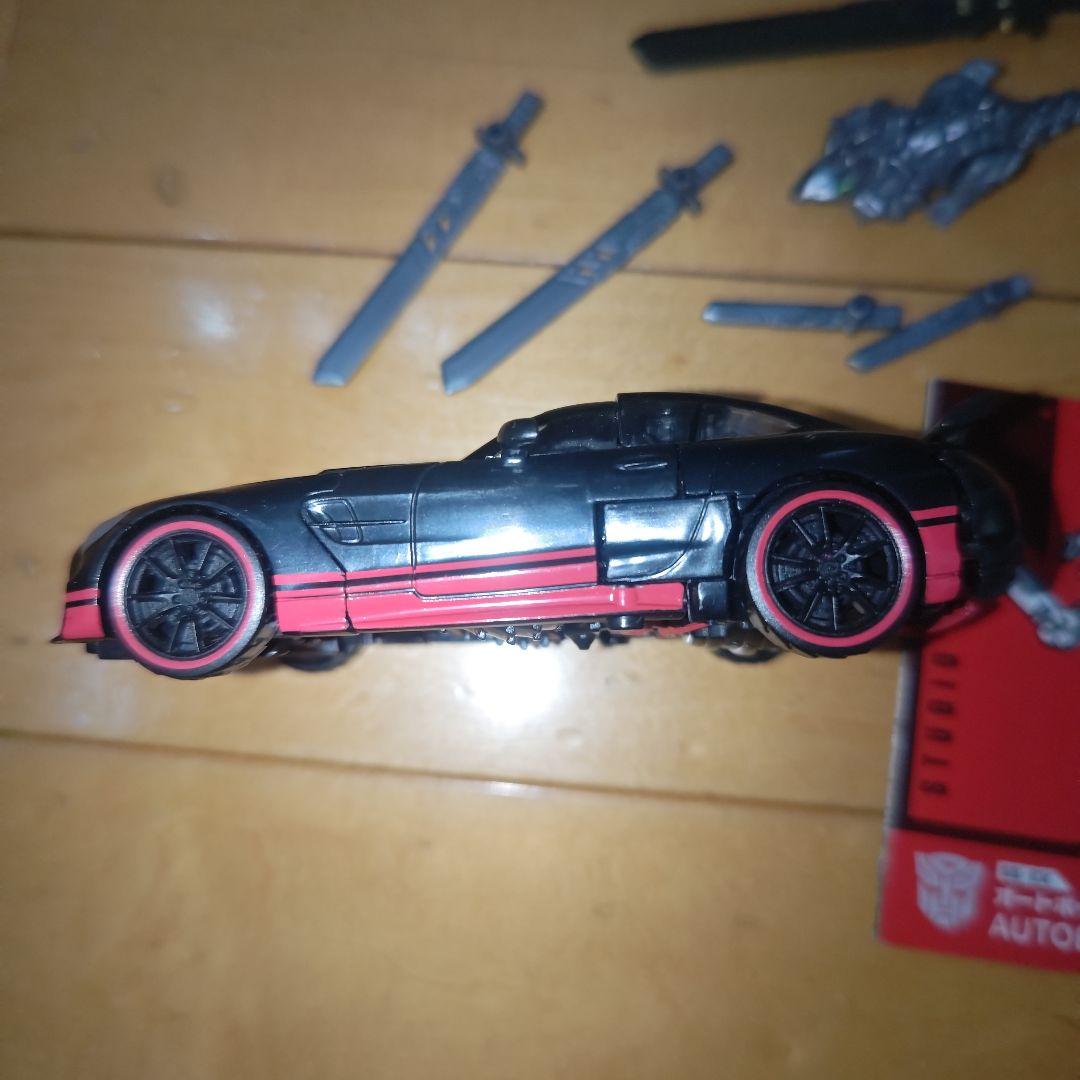 トランスフォーマー スタジオシリーズ ドリフト＆ミニダイノボッツ