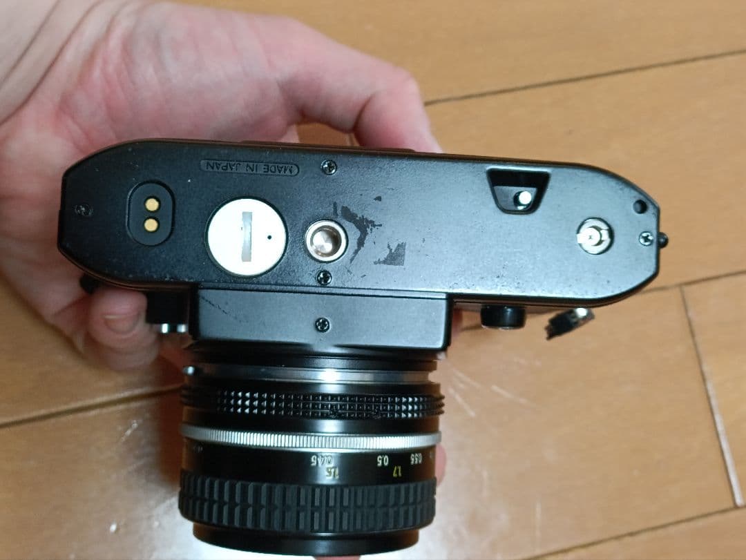 Nikon EM 本体 ＋ NIKKOR 50mm f/1.8 レンズセット