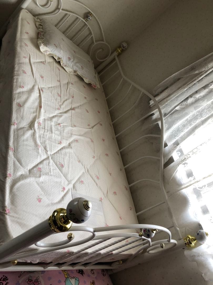 ニトリ シングルベッド お姫様 アンティーク