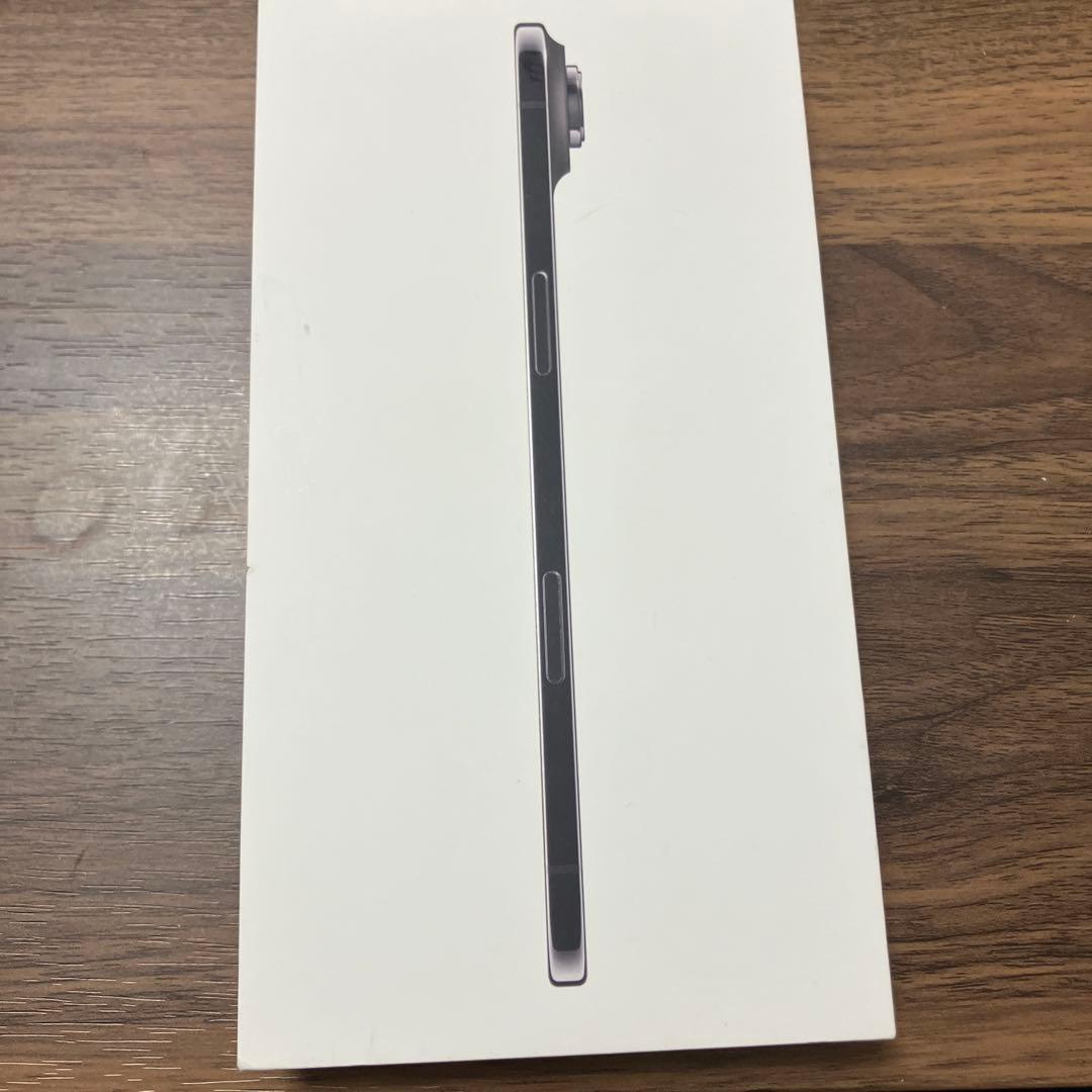 Apple iPhone air スペースブラック256GB