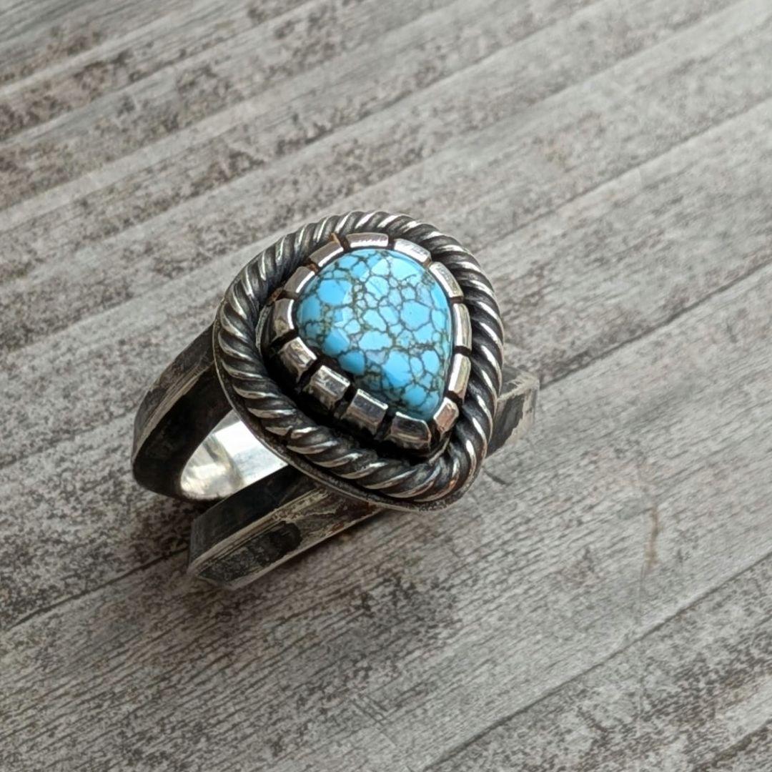 ハンドメイドのターコイズリング　＃8 インディアンジュエリー風
