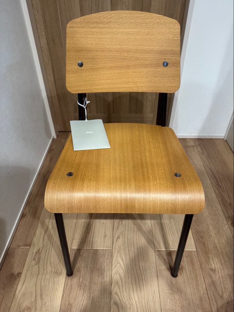 Vitra スタンダードチェア　茶色