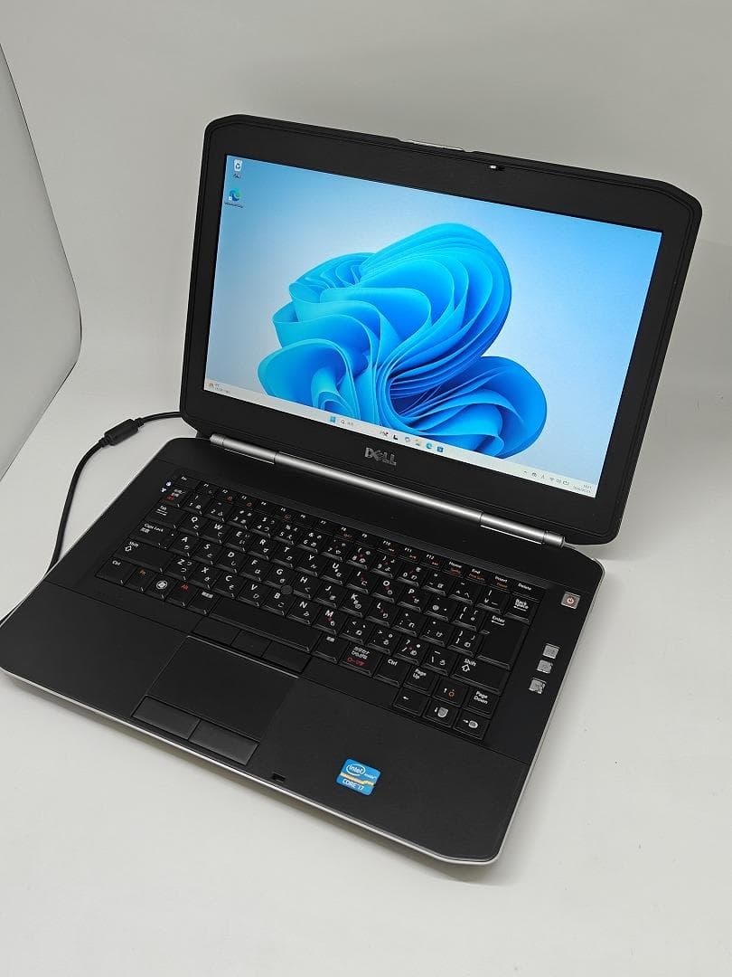 【DELL】爆速 Corei7/SSD256GB ノートパソコン 8GB A7