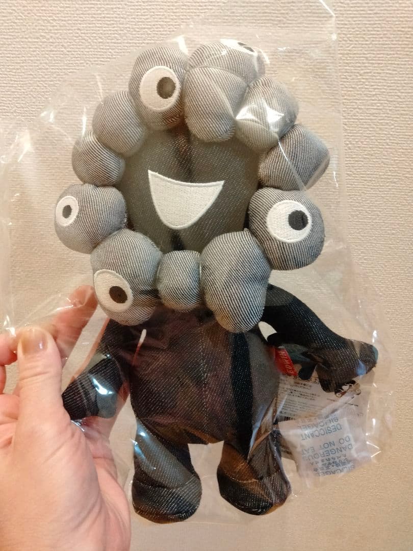 ミャクミャク　デニム　EDWIN　ぬいぐるみ　大小　セット