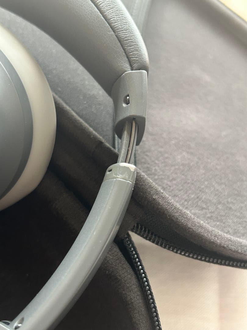 Bose ワイヤレスヘッドホン キャリングケース付き