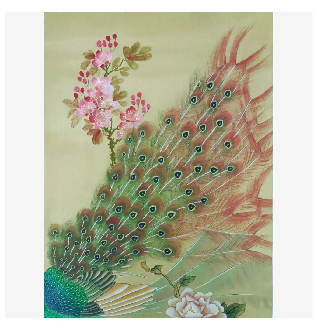 孔雀と蜂の吉祥花図 掛け軸 厄除 金運 縁起物 絵 美術工芸品 開運画 蓮の花