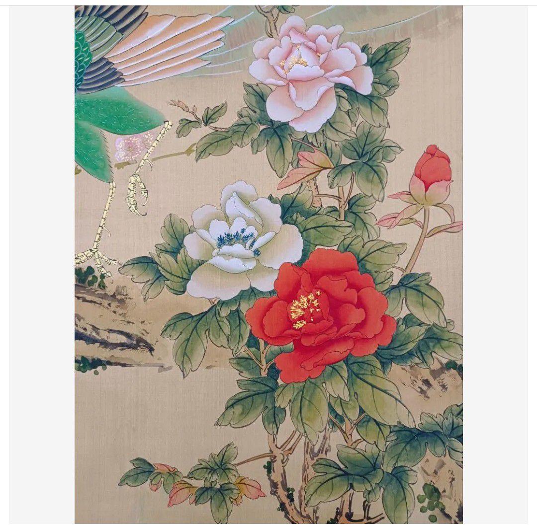 孔雀と蜂の吉祥花図 掛け軸 厄除 金運 縁起物 絵 美術工芸品 開運画 蓮の花