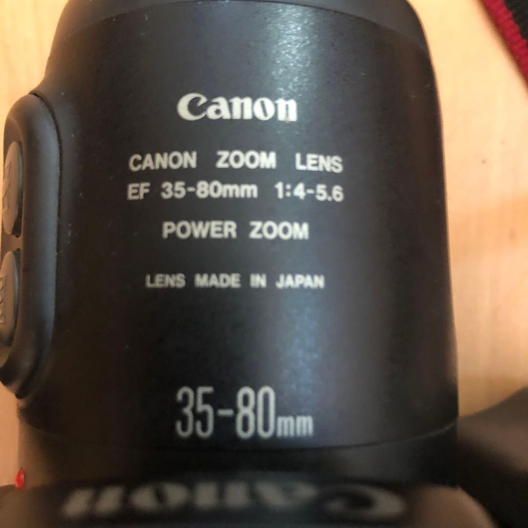 Canon EOS 700D デジタル一眼レフカメラ
