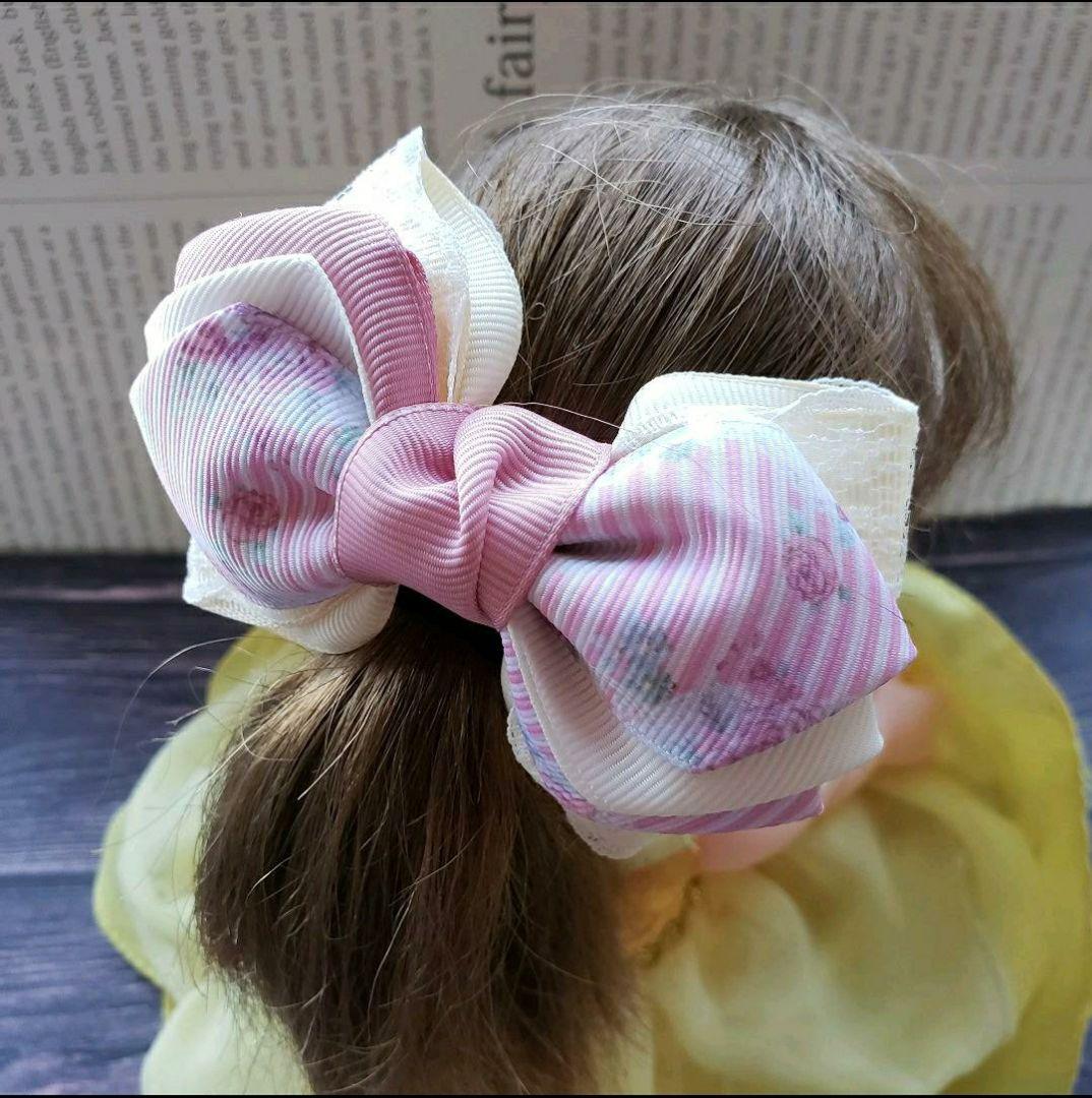 リボン　ヘアゴム♡ラブフィーユリボン♡花柄×オフホワイト×レース♡ハンドメイド