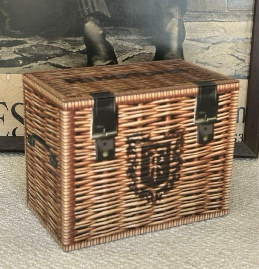 リントンズ ハンパー缶（空缶）2個とデザインショッピングバッグ（非売品）