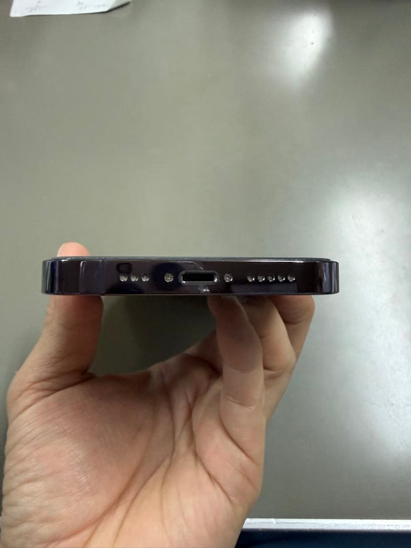 Apple iPhone 14 Pro ディープパープル　本体