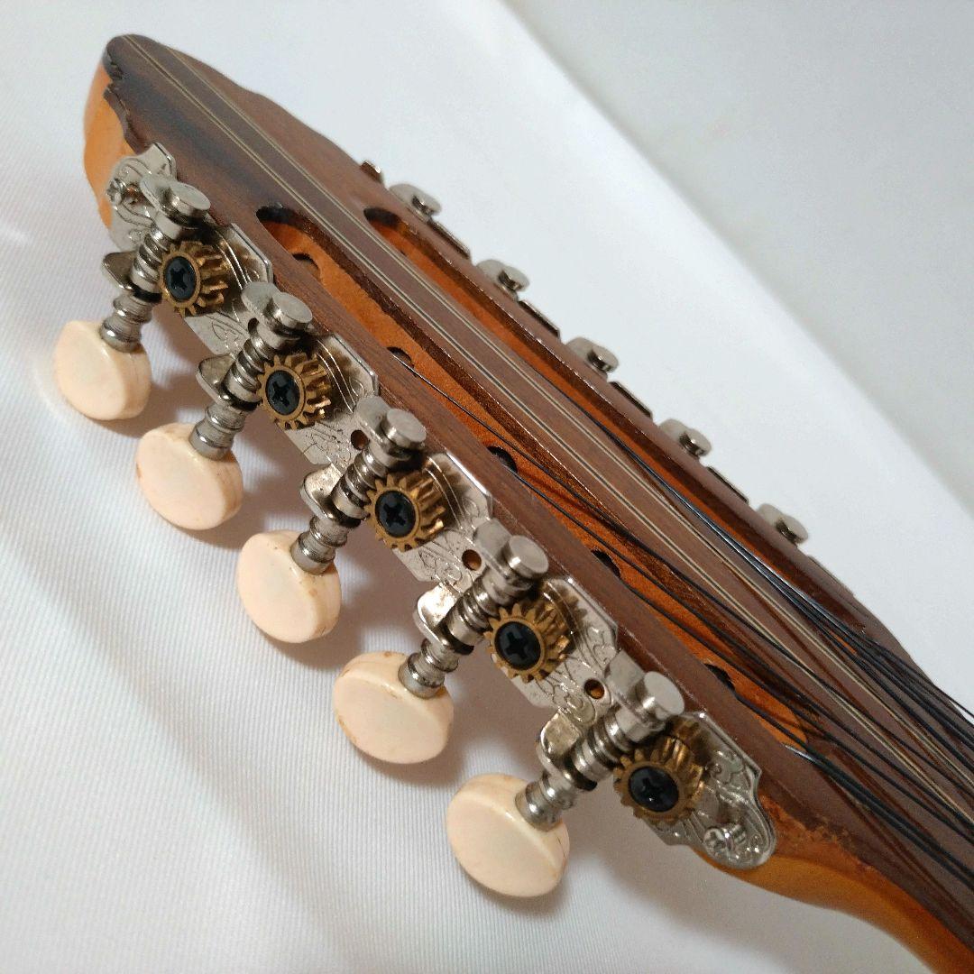 チャランゴ　民族楽器　フォルクローレ　アンデス音楽　小型弦楽器　ボリビア　ペルー