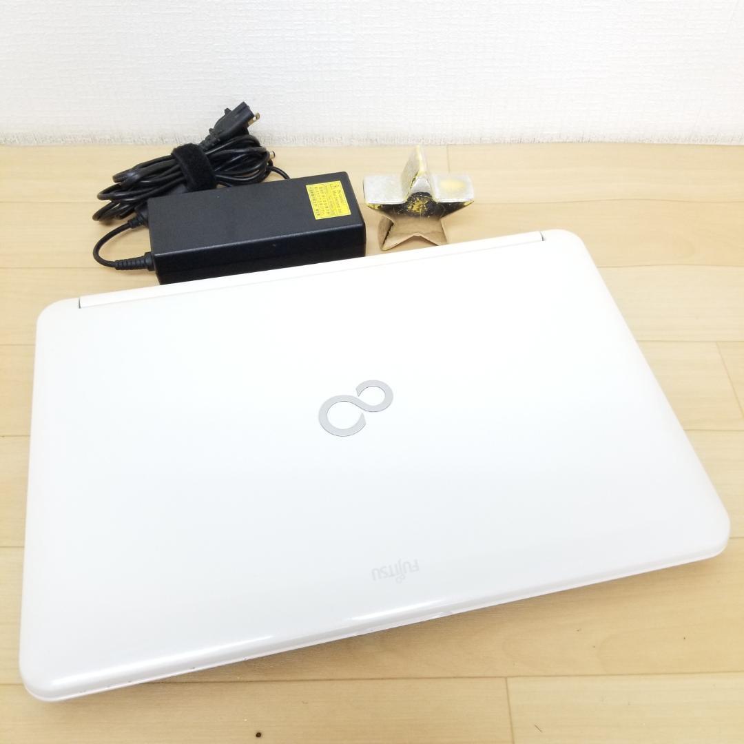 新品SSD Win11 i7 Blu-ray ノートPC 富士通(E1944)