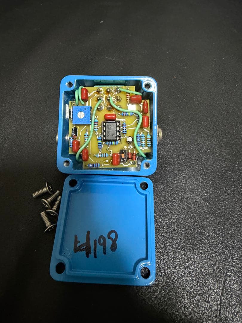 もうすぐ取下Henretta Engineering Bluebird Fuzz