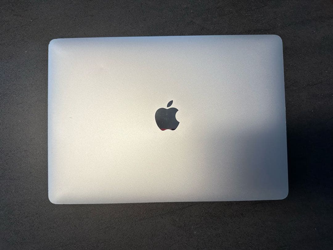M1チップ Macbook Air 2020 メモリ16gb SSD512gb