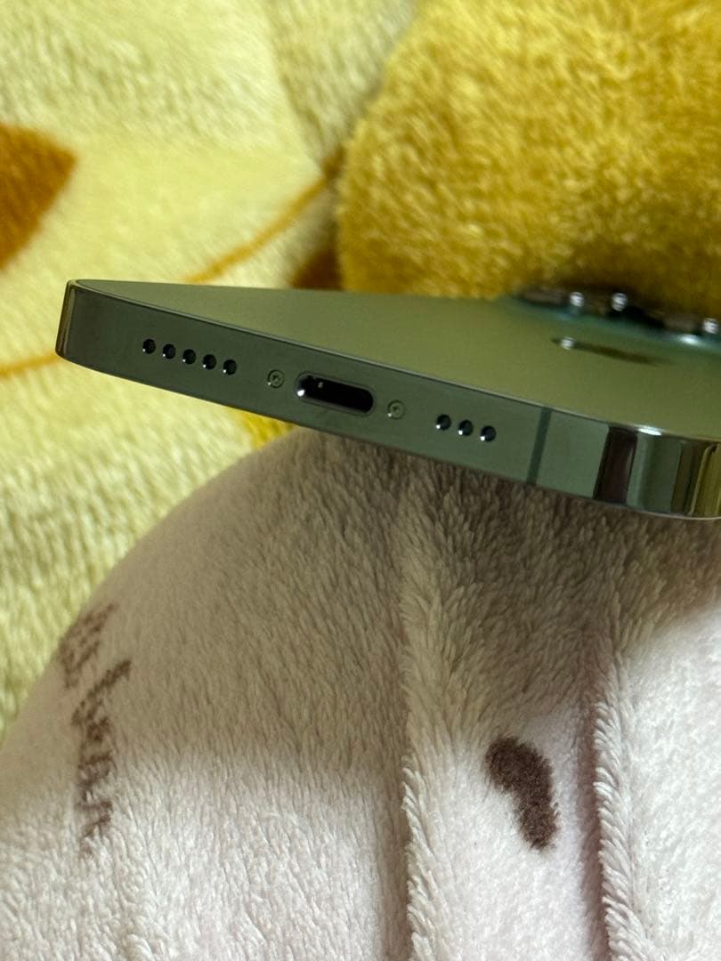 新品同様IPhone 13 Pro 1TB 未使用に近い