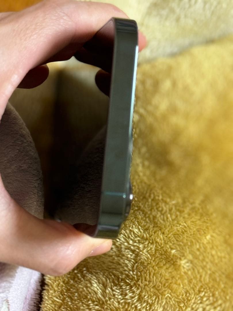 新品同様IPhone 13 Pro 1TB 未使用に近い