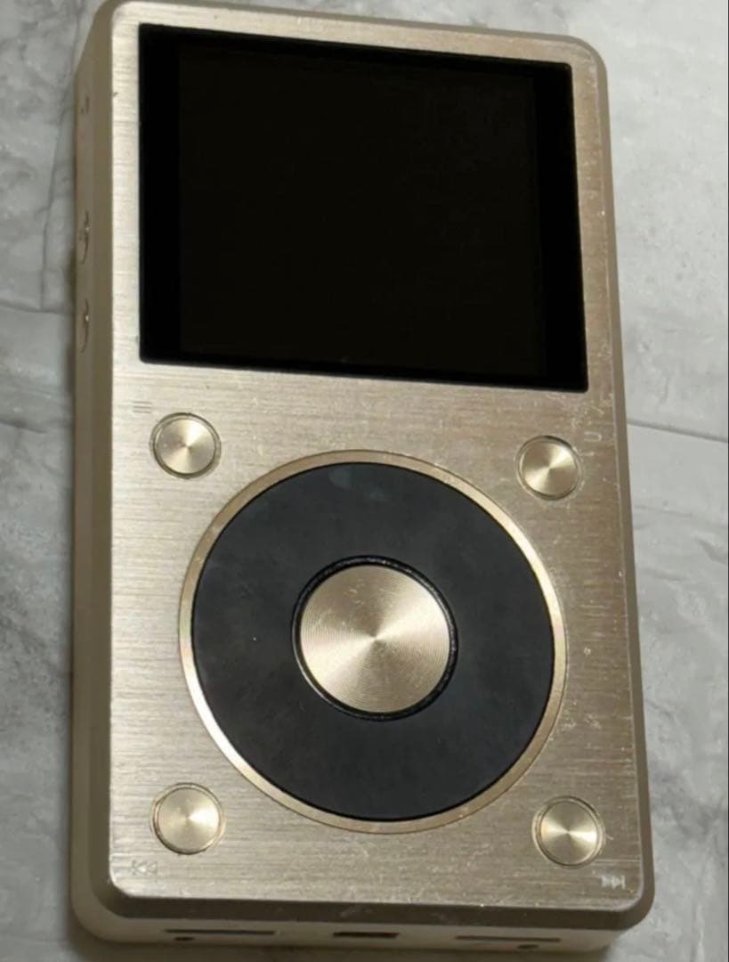 FiiO X5 ポーダブル音楽プレーヤー(訳ありジャンク品)
