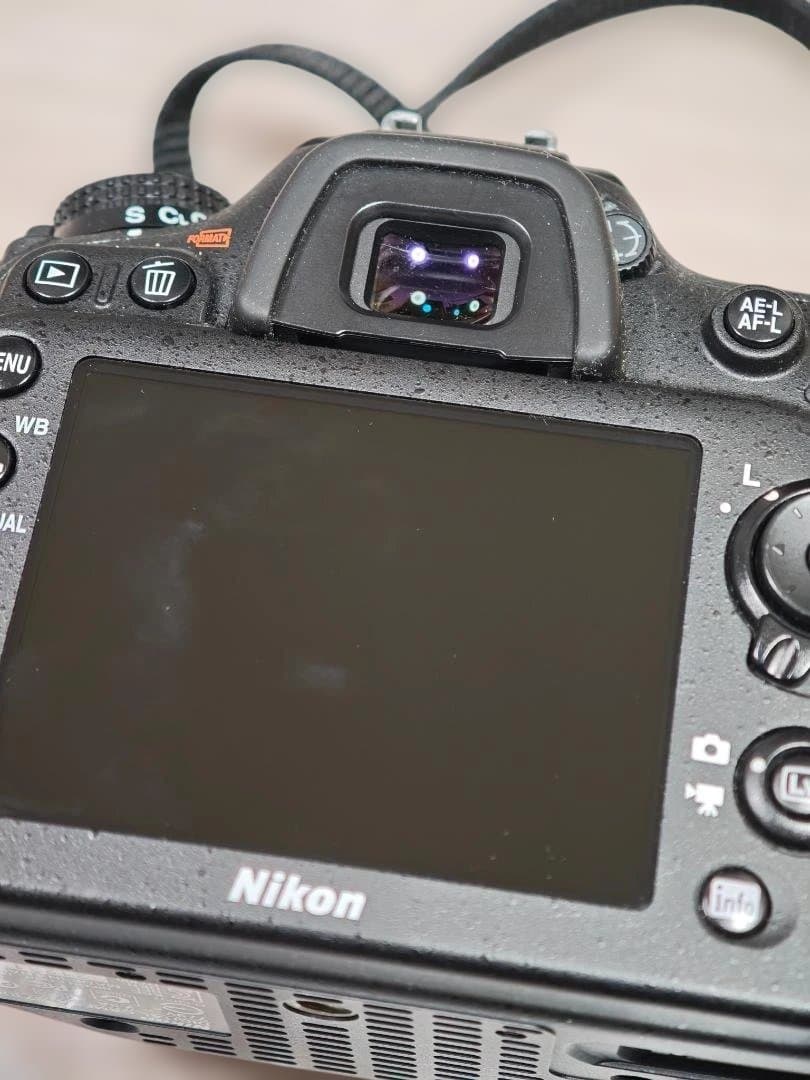 ニコン　Nikon　D7100　ボディ　バッテリー有　【中古】