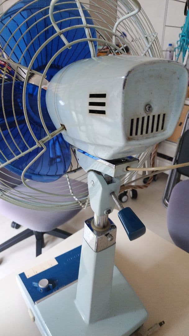レトロな三菱扇風機完動品