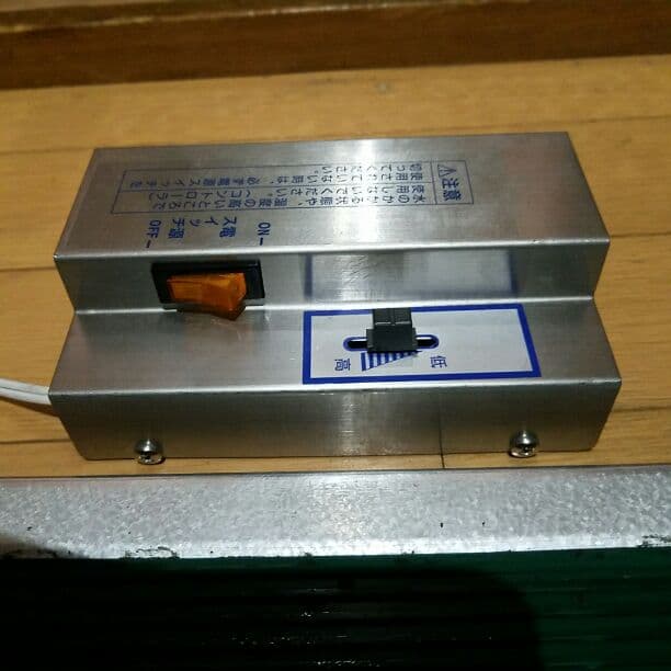 値下げ。ピオニー足温器 電気カーペット 電気アンカ 電気ヒーター 石油ファンヒー