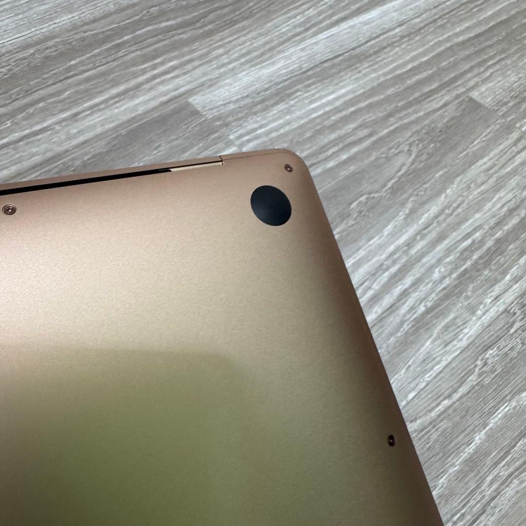 美品 MacBook Air M1チップ 充電数9回『容量100％』