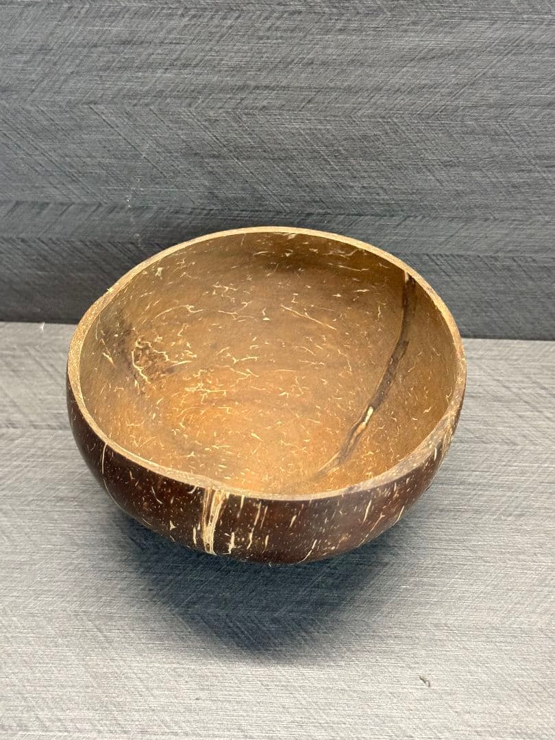 木製ドーム型ボウル 茶色 自然な模様