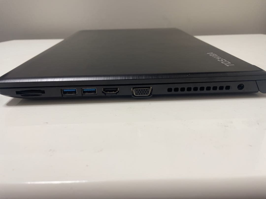 Windowsノート本体 dynabook B65/J