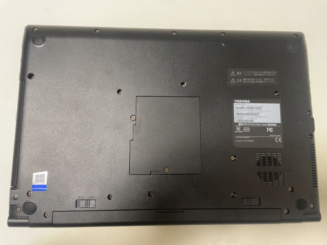 Windowsノート本体 dynabook B65/J