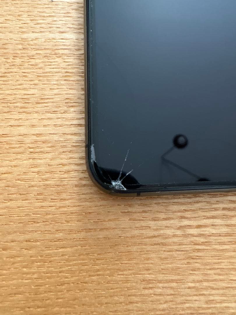 iPhoneXs フィルム　充電器付き