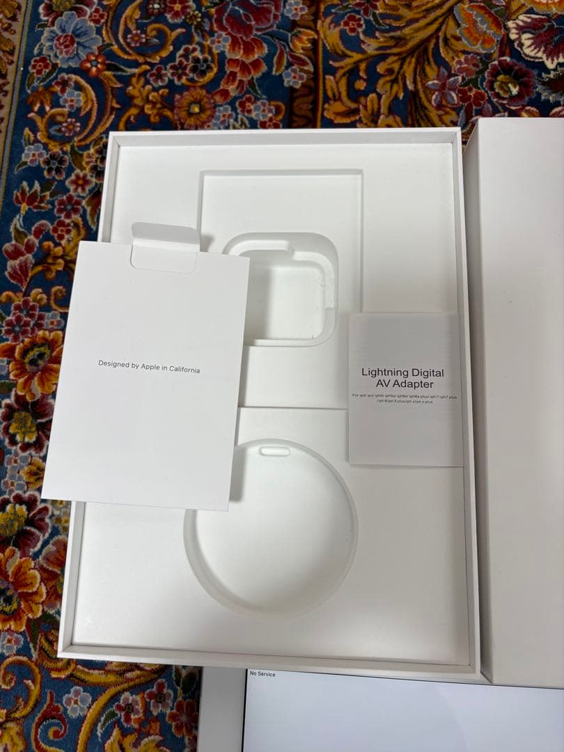 美品❗️iPad 第6世代 32GB Wi-Fi＋Cellularモデル