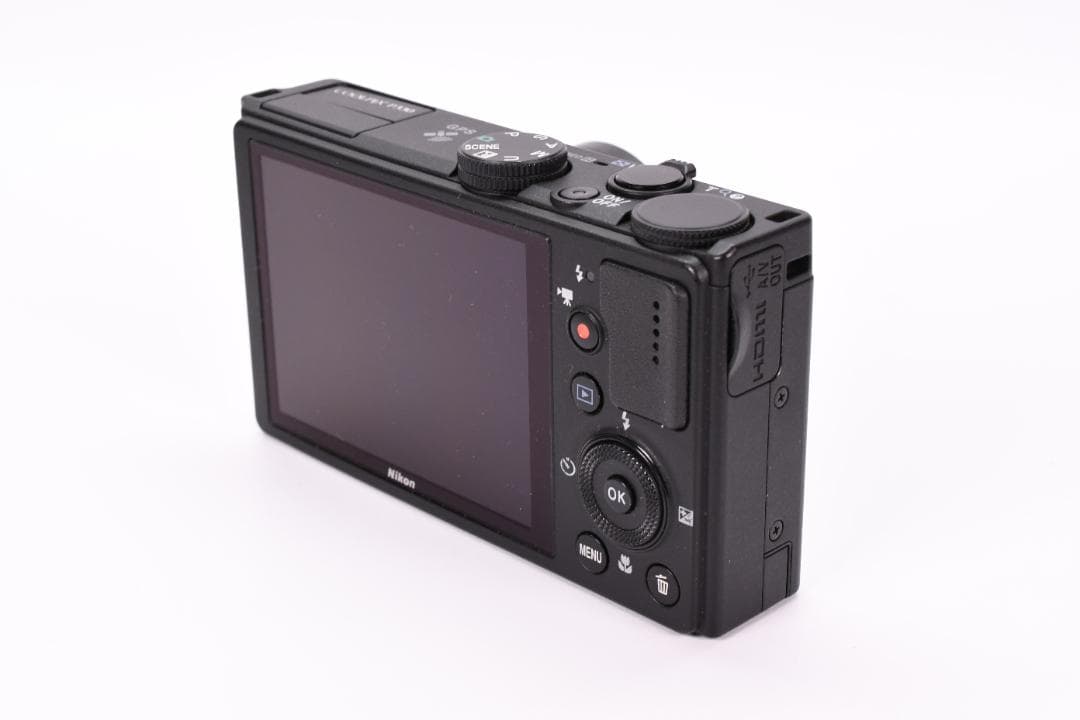 【美品】Nikon COOLPIX P330 動作確認済み コンデジ