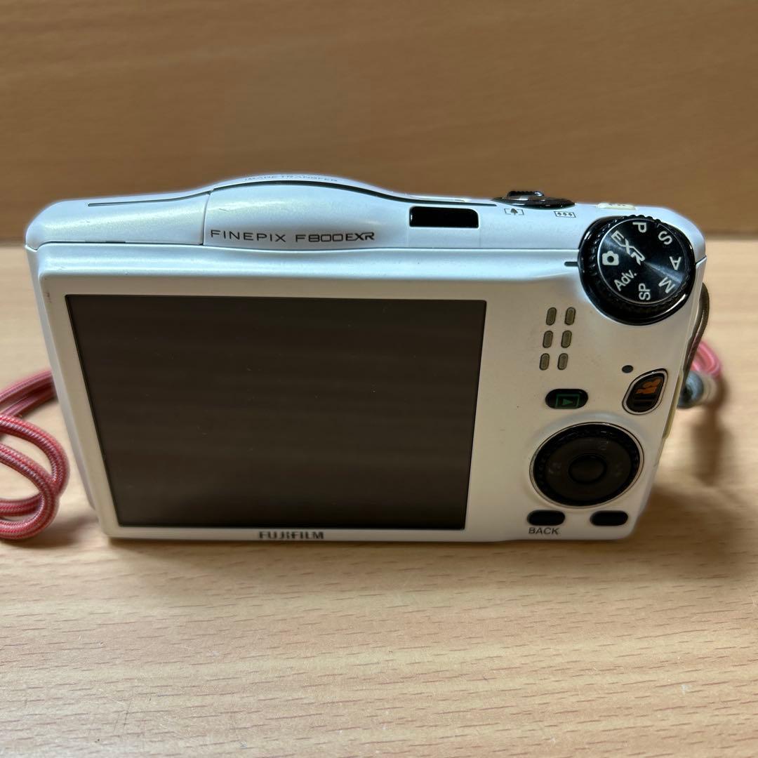 【動作品※注意あり】FUJIFILM FINEPIX F800EXR