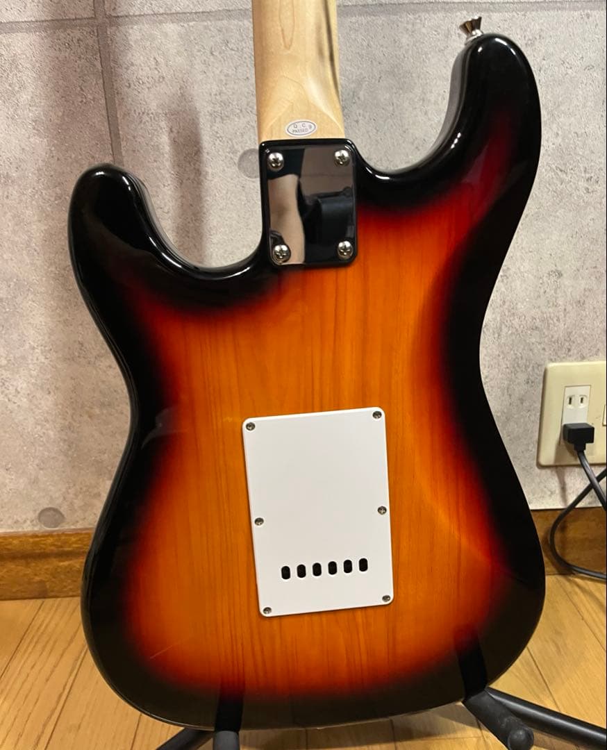 SELDER エレキギター　ストラトキャスター