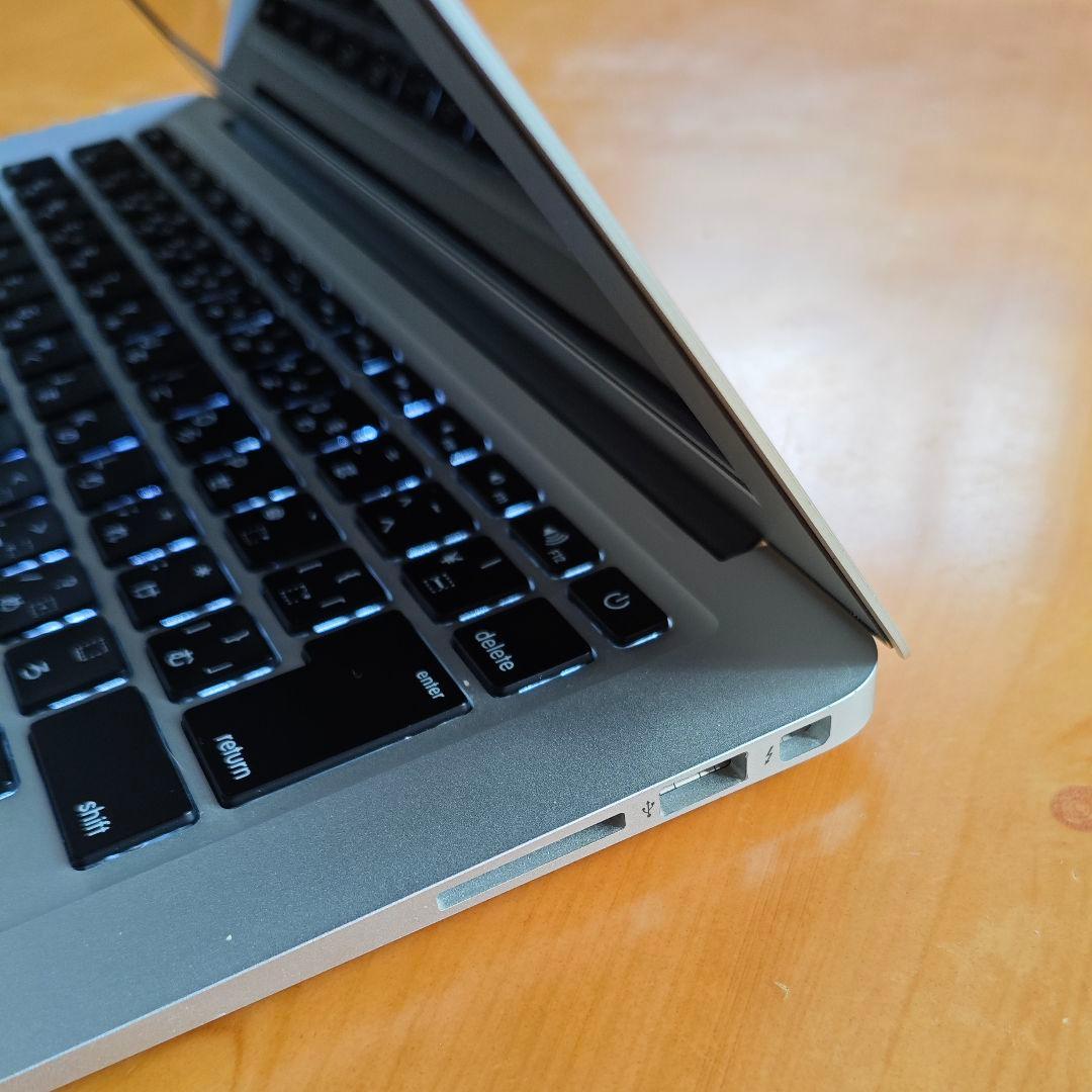 【良品】Macbook Air 13インチ i5 8G バッテリー◯