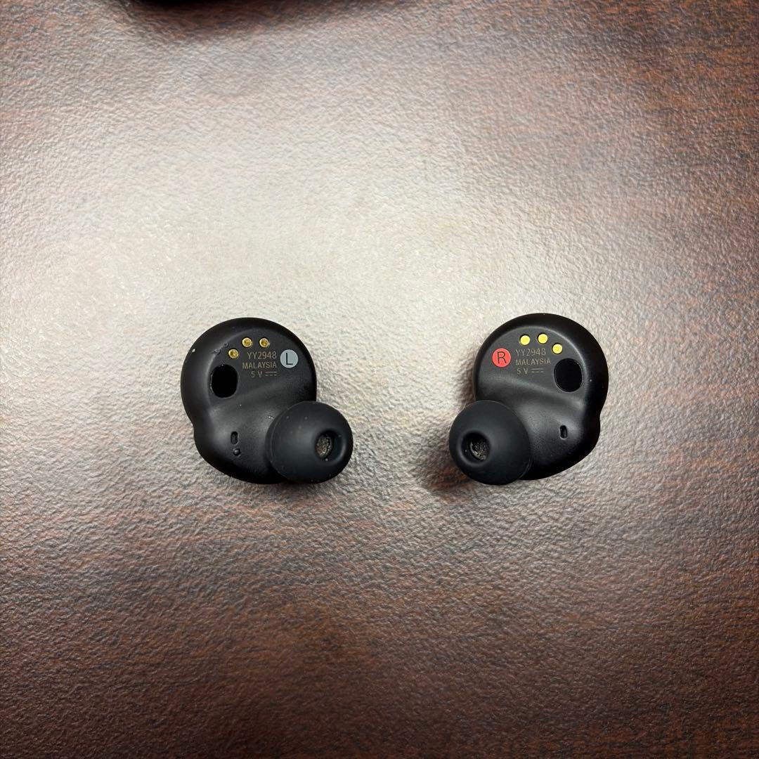 SONY ソニー WF-1000XM4 ワイヤレスイヤホン