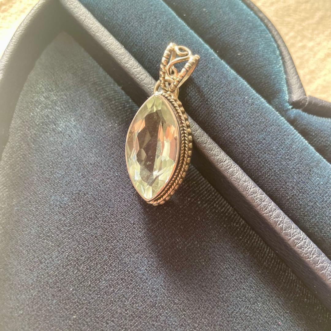 シルバー925 ペンダントトップ　グリーンアメジスト